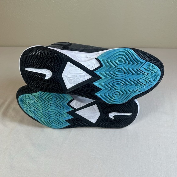 Nike Kyrie 8 Black/Mercury Grey-White‎ New In Box DJ6017-001 main image 4